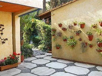 La Casita Del Patio Bed and breakfast