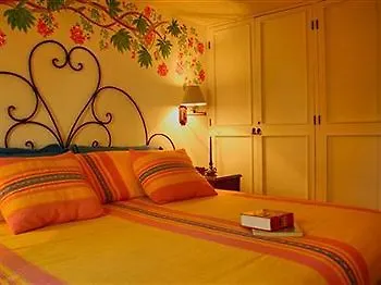La Casita Del Patio Bed and breakfast 2*